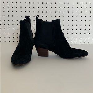 Sam Edelman black booties